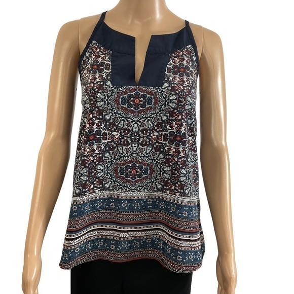 Athleta size XS Medallion Dunes V-neck Tank Top style 708302 - Picture 2 of 10